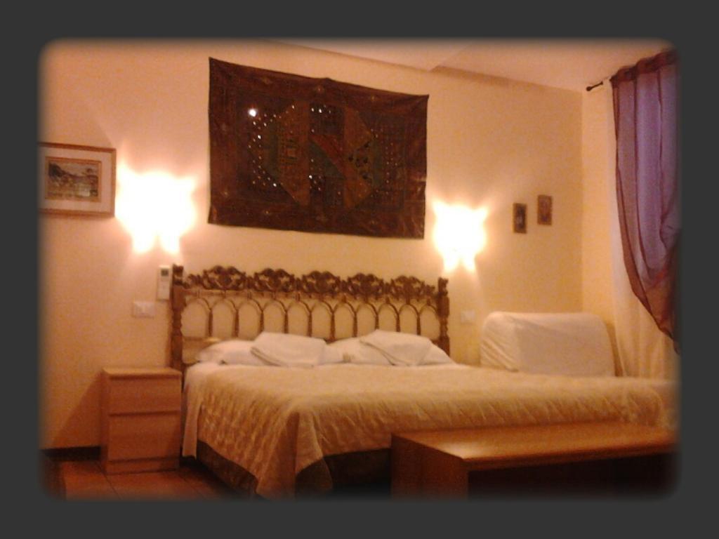 Ca Tron Apartment Next To Rialto Bridge Venice Room photo